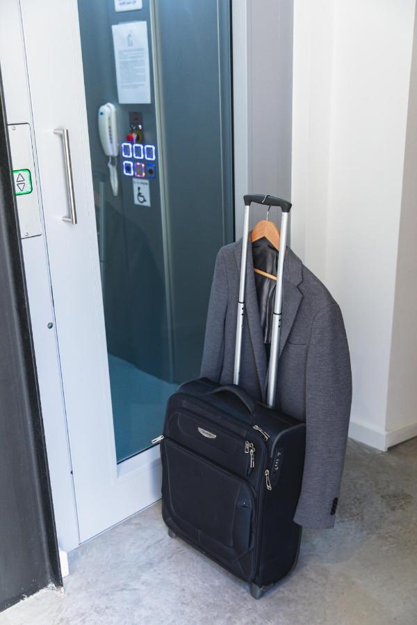 Maison 1634 - Climatisation, Piscine, Parking, Centre Ville, Petit-Dejeuner Compris ペズナ エクステリア 写真
